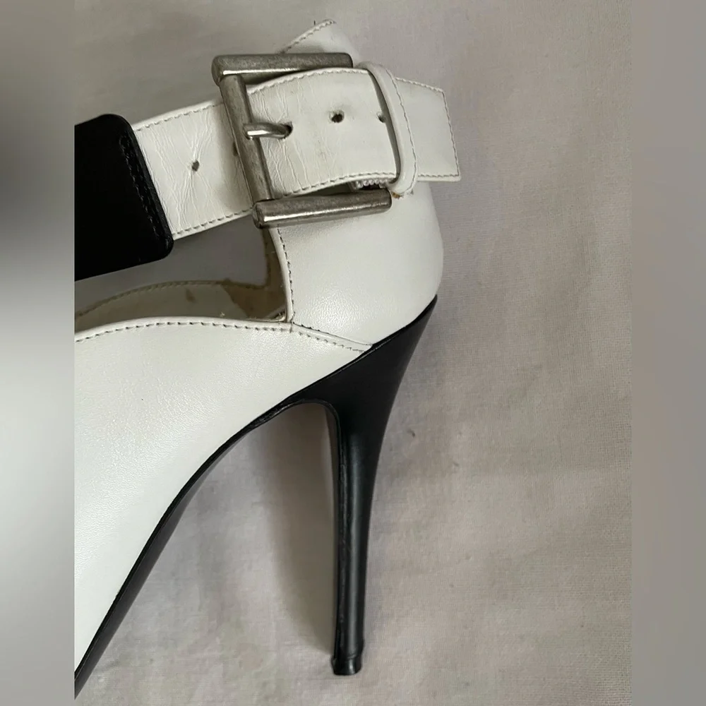 SOLD- Alexander McQueen Heels - Picture 5 of 10